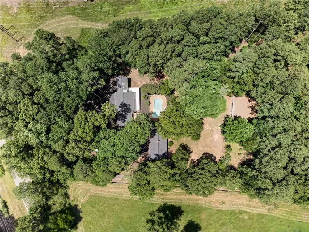 15970 Freemanville Road Milton, GA 30004