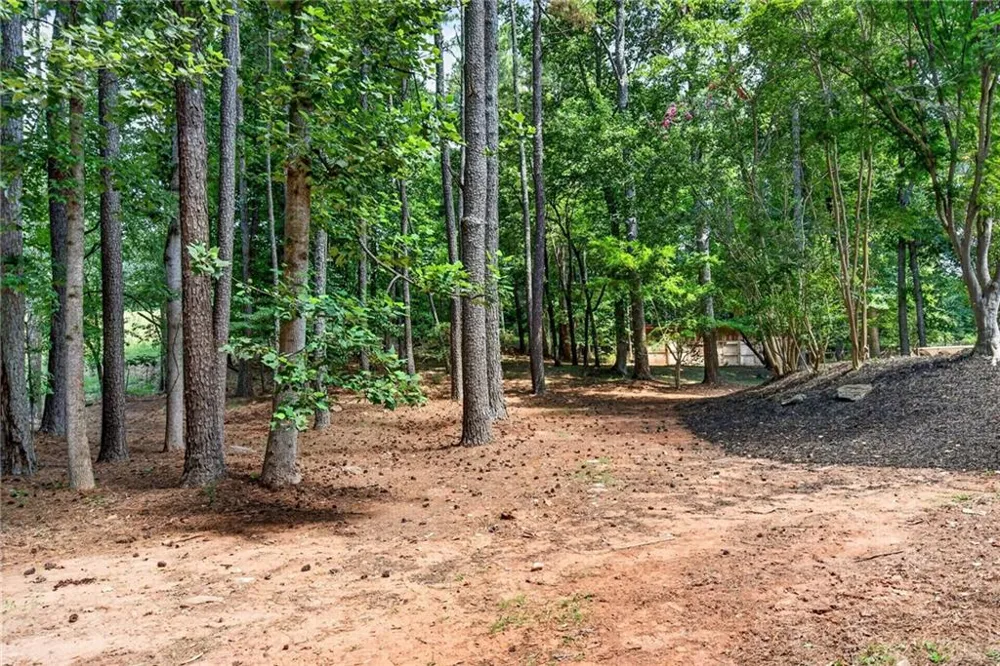 15970 Freemanville Road Milton, GA 30004