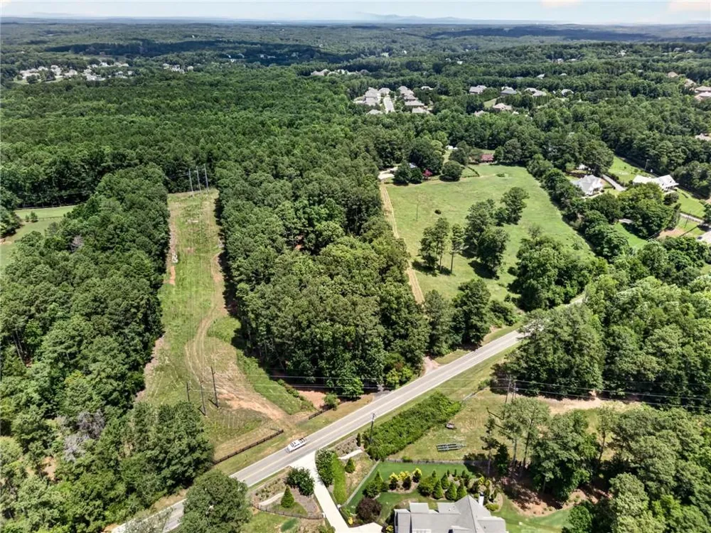 15970 Freemanville Road Milton, GA 30004