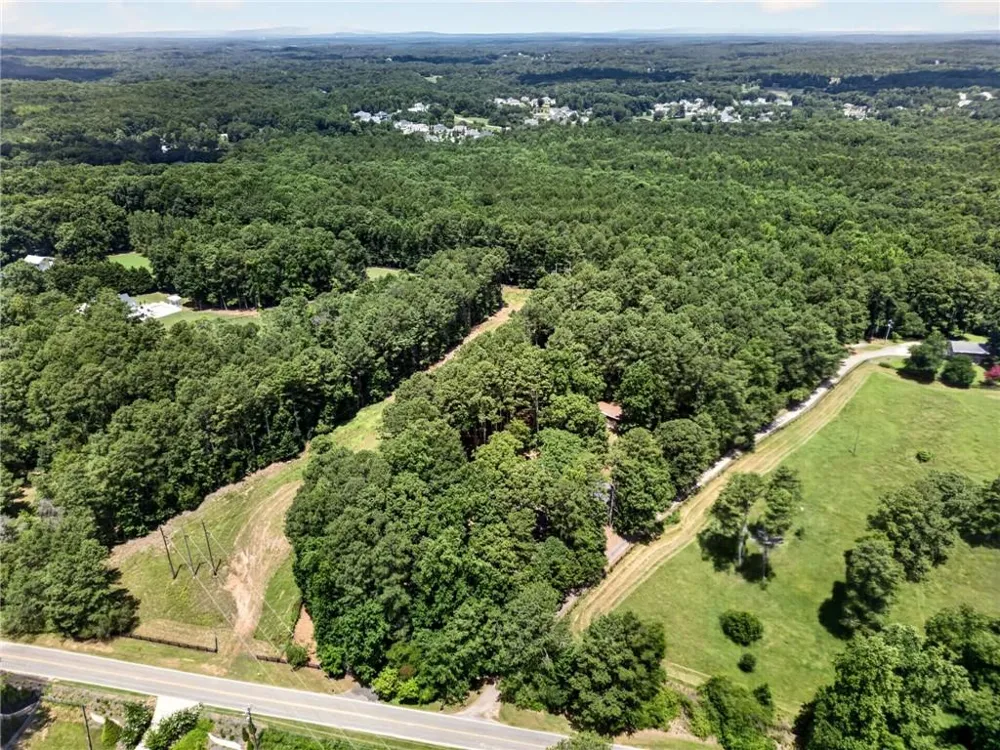 15970 Freemanville Road Milton, GA 30004