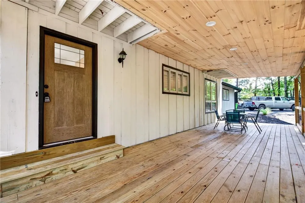 15970 Freemanville Road Milton, GA 30004