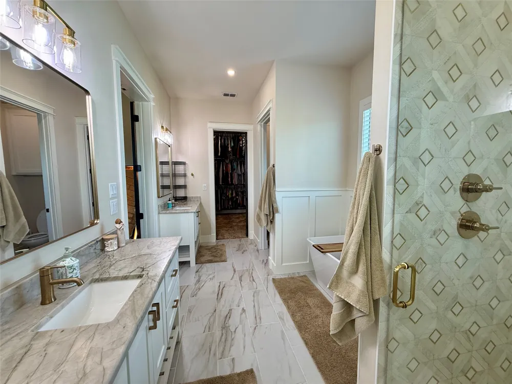 1526 Half Moon Circle Early, TX 76802