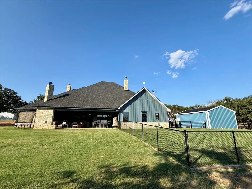 1526 Half Moon Circle Early, TX 76802