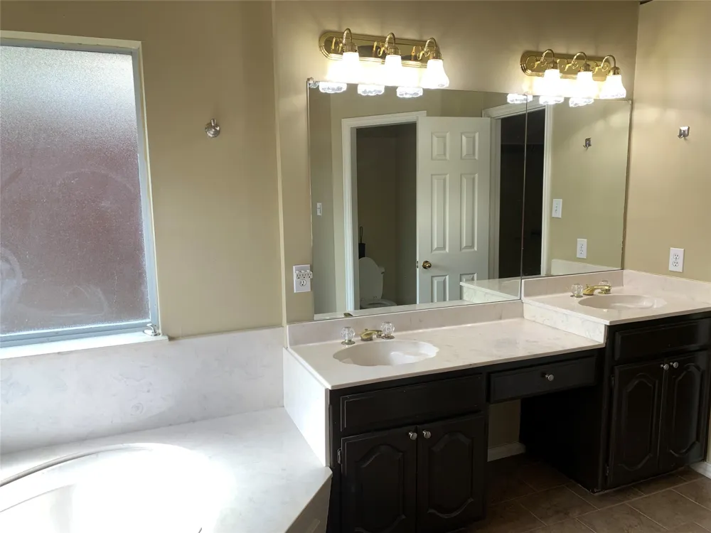 4914 Shadowood Road Colleyville, TX 76034