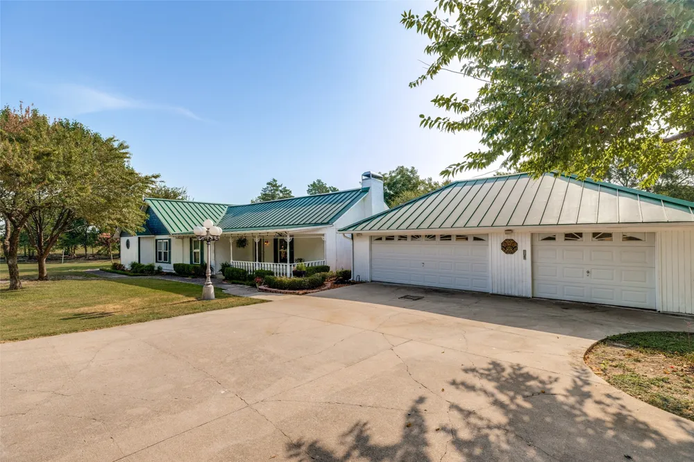 1020 Winningkoff Road Lucas, TX 75002