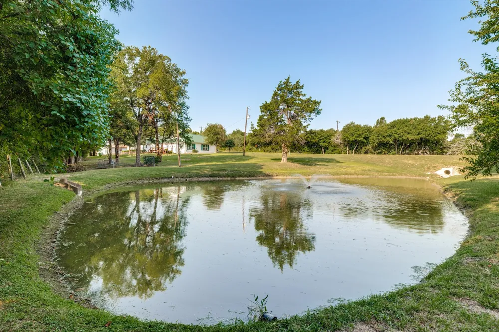 1020 Winningkoff Road Lucas, TX 75002