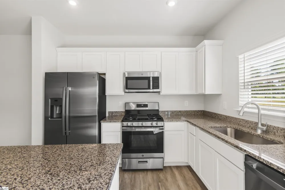 125 Crystal Peak Lane Simpsonville, SC 29680