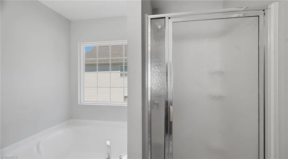 2016 Heron Pointe Drive Whitsett, NC 27377