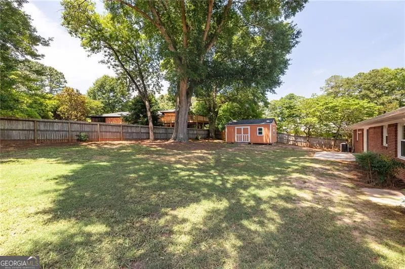 1089 Chatsworth DR Avondale Estates, GA 30002