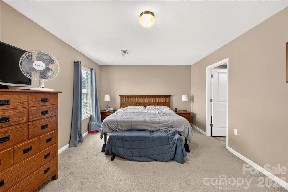 4033 Long Arrow Drive Concord, NC 28025