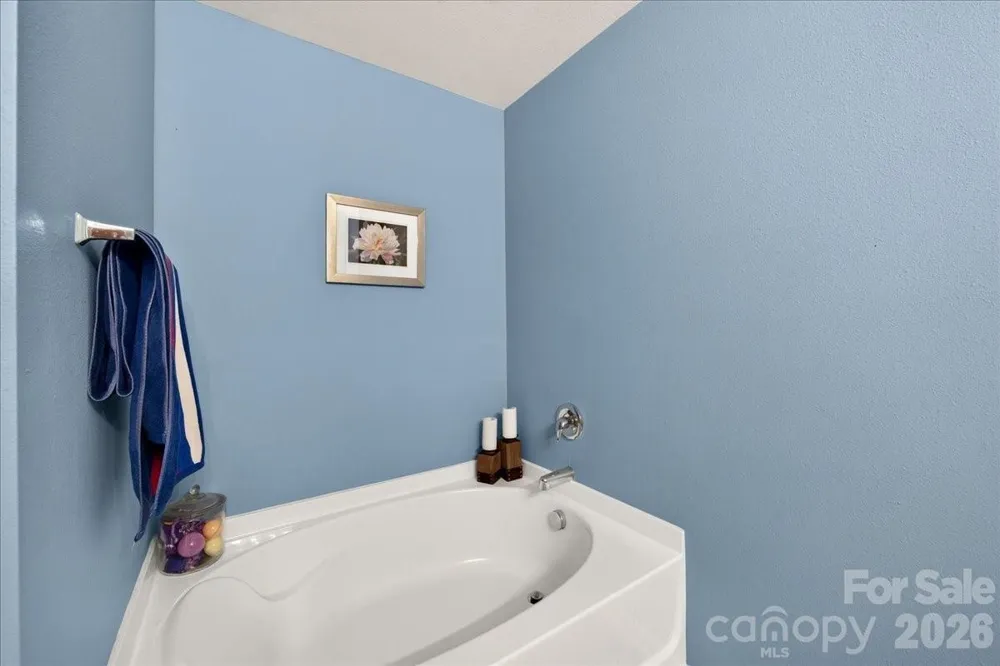 4033 Long Arrow Drive Concord, NC 28025
