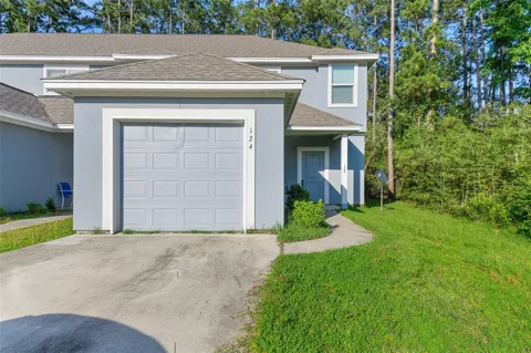 124 Artesian Way