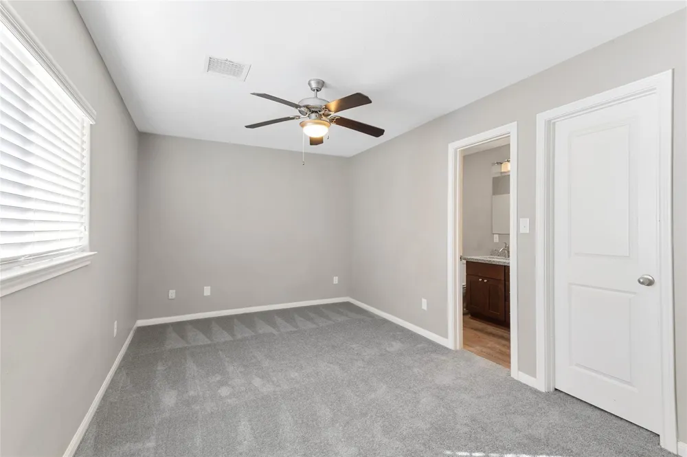 124 Artesian Way New Caney, TX 77357