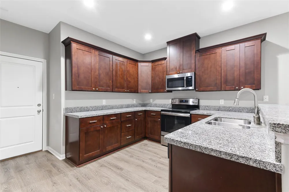 124 Artesian Way New Caney, TX 77357