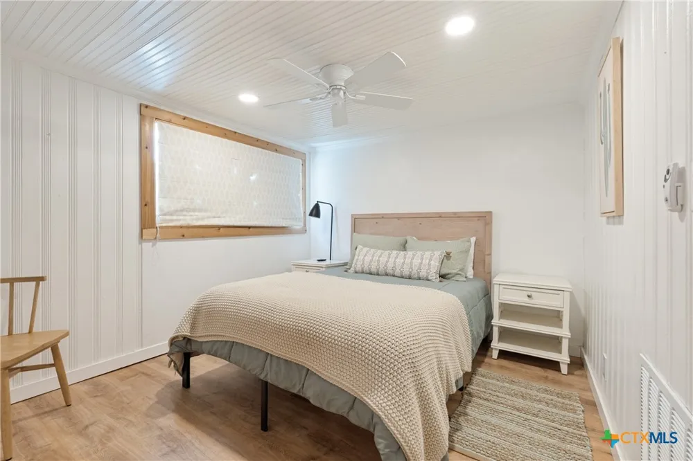 8570 River Road New Braunfels, TX 78132