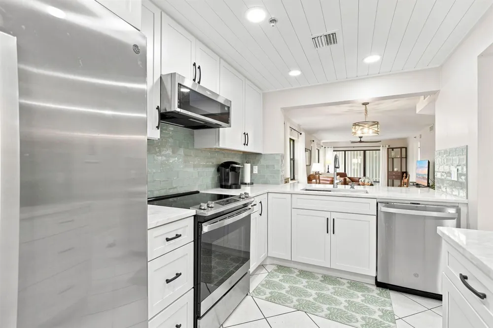 5163 Hwy A1A #216 Fort Pierce, FL 34949
