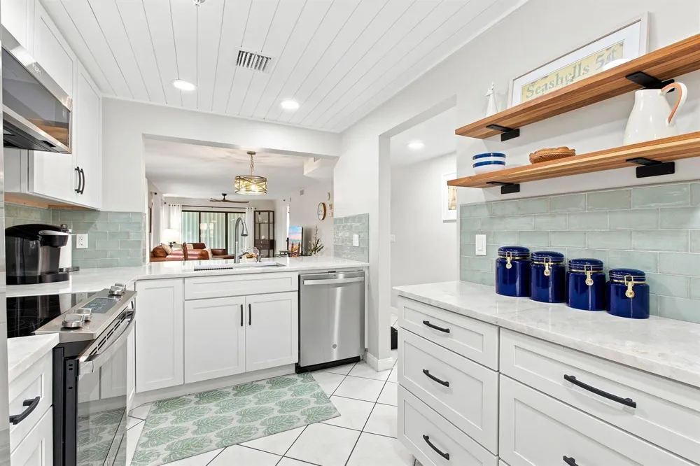 5163 Hwy A1A #216 Fort Pierce, FL 34949