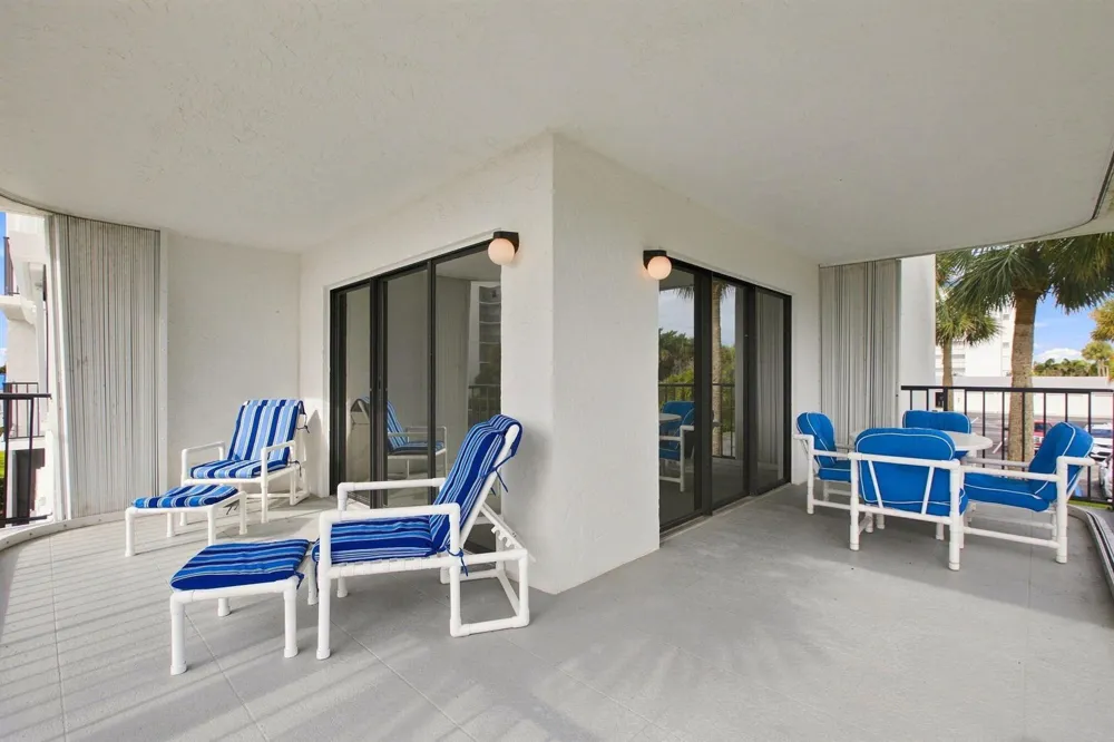 5163 Hwy A1A #216 Fort Pierce, FL 34949