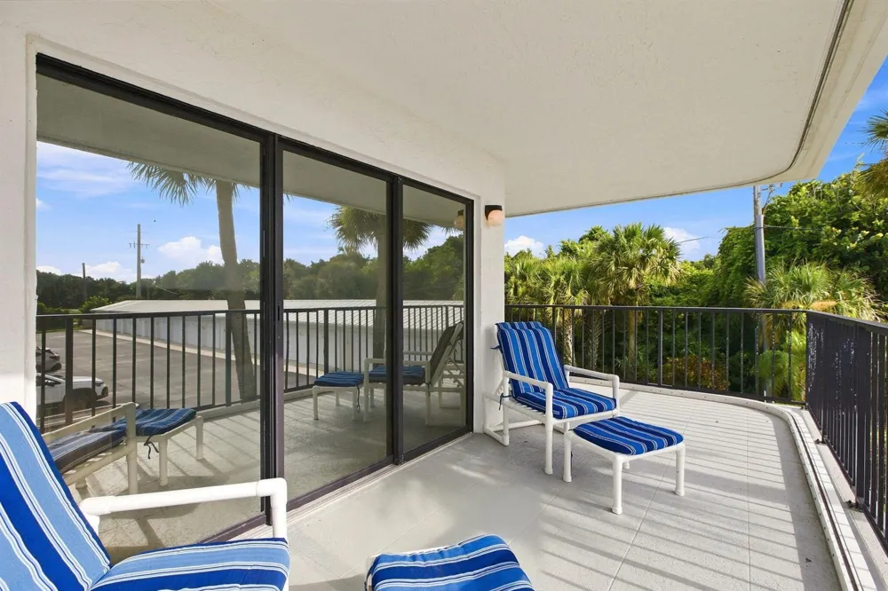 5163 Hwy A1A #216 Fort Pierce, FL 34949