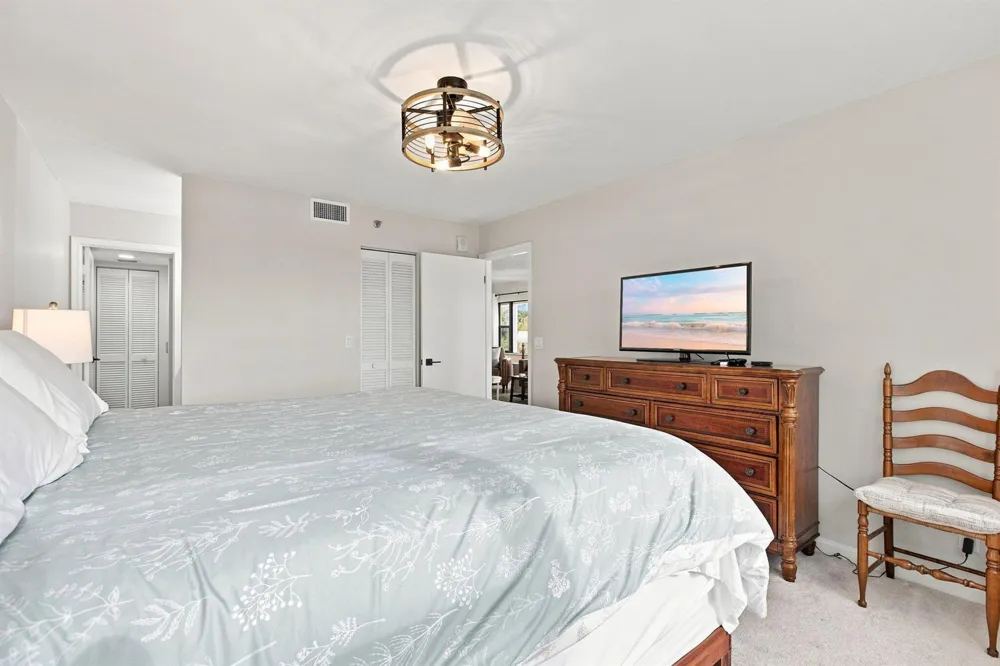 5163 Hwy A1A #216 Fort Pierce, FL 34949