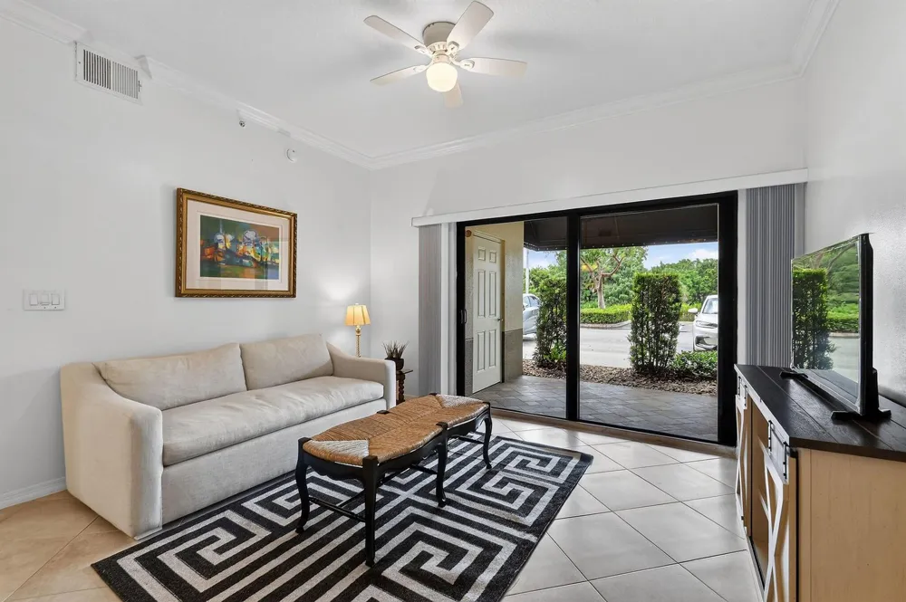 4903 Midtown Lane #3116 Palm Beach Gardens, FL 33418