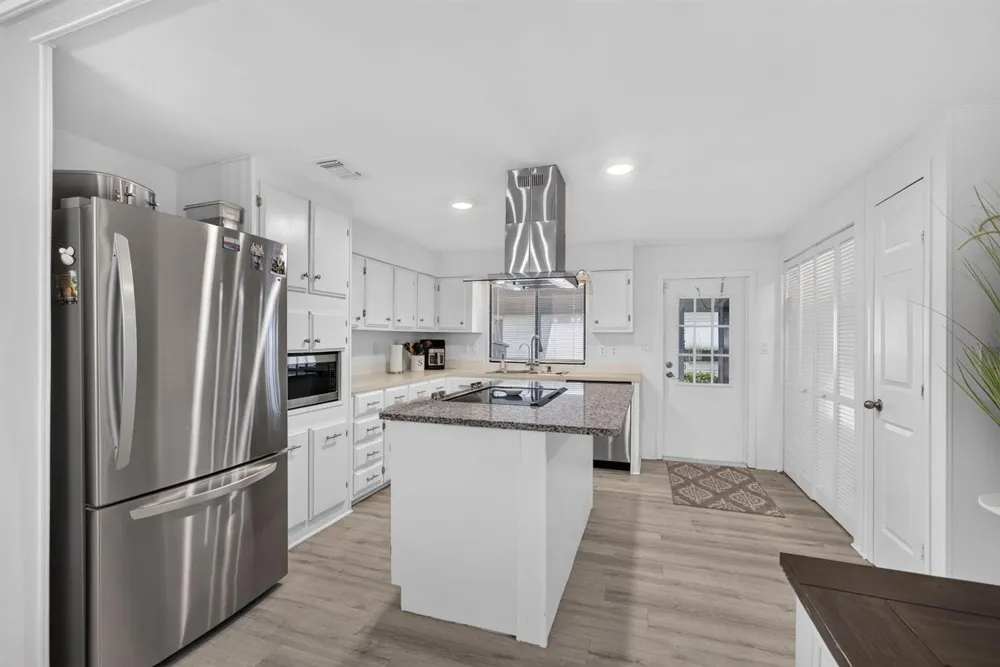 7640 SE SHENANDOAH Hobe Sound, FL 33455