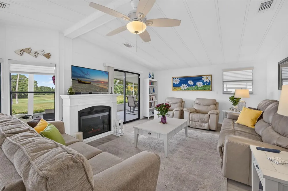 7640 SE SHENANDOAH Hobe Sound, FL 33455
