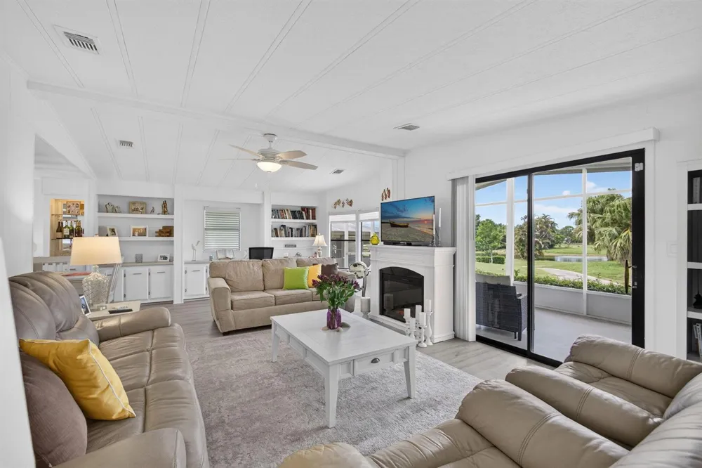 7640 SE SHENANDOAH Hobe Sound, FL 33455