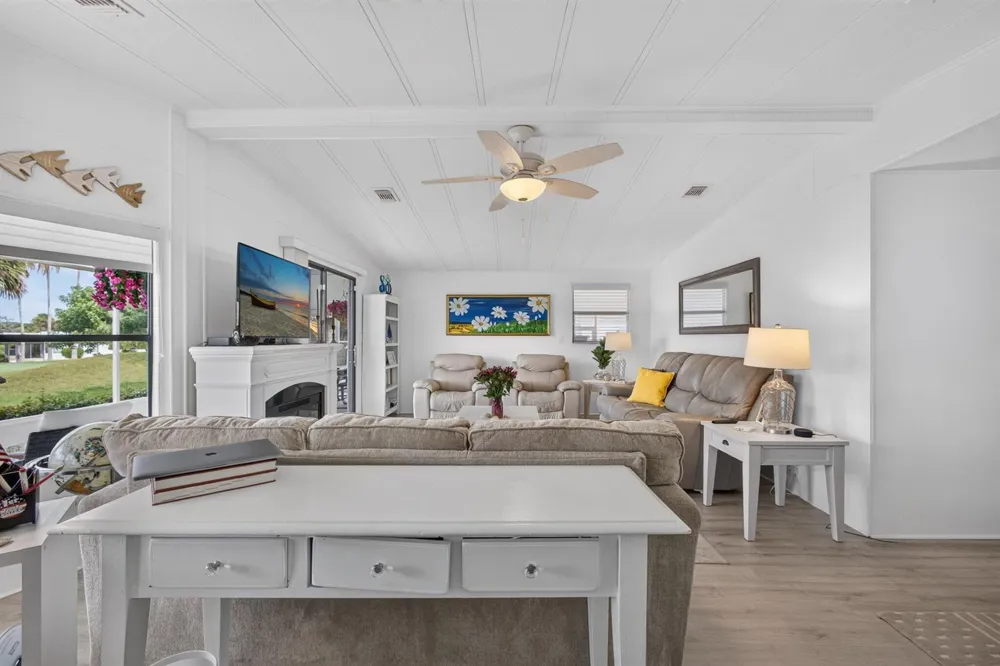 7640 SE SHENANDOAH Hobe Sound, FL 33455