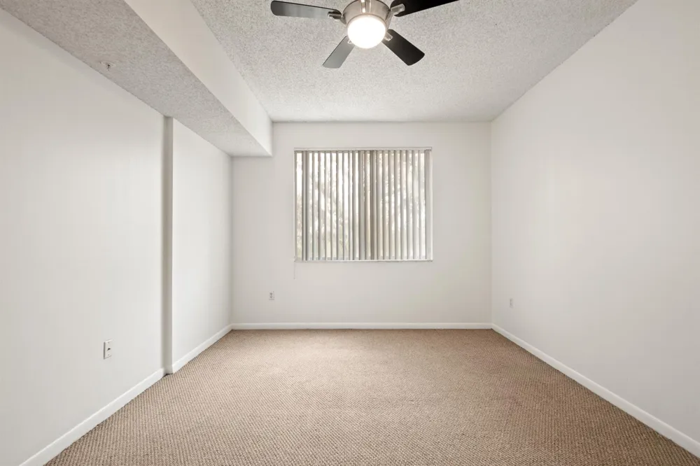 6960 SW 39TH STREET #E205 Davie, FL 33314