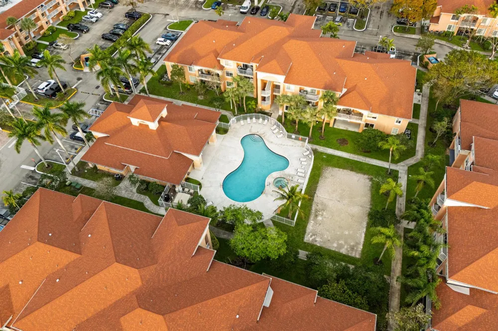 6960 SW 39TH STREET #E205 Davie, FL 33314