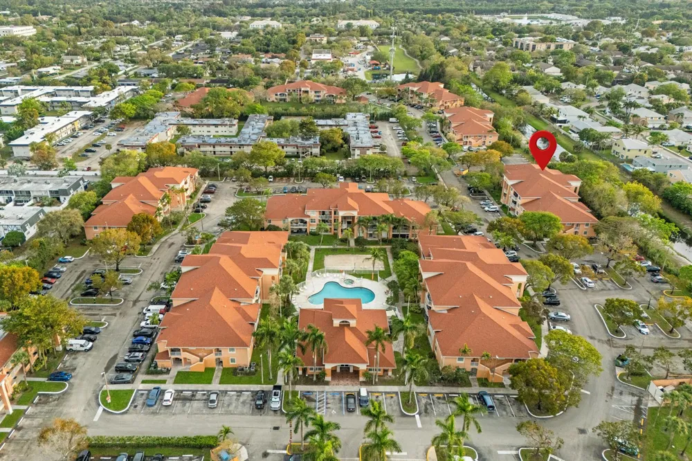 6960 SW 39TH STREET #E205 Davie, FL 33314