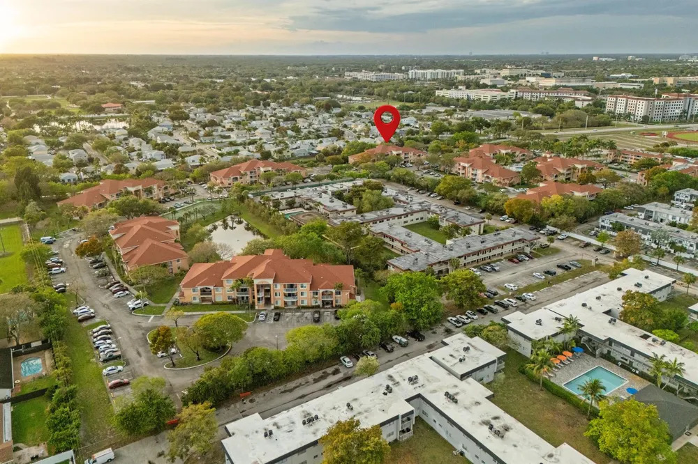 6960 SW 39TH STREET #E205 Davie, FL 33314
