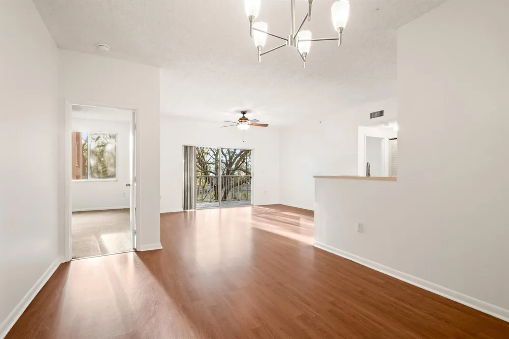 6960 SW 39TH STREET #E205 Davie, FL 33314