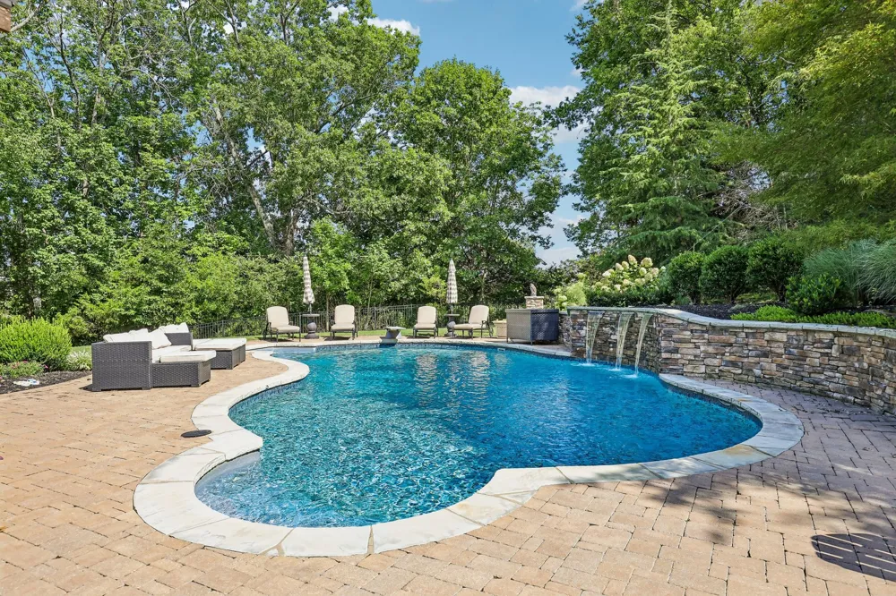 429 Buffalo Run Goodlettsville, TN 37072