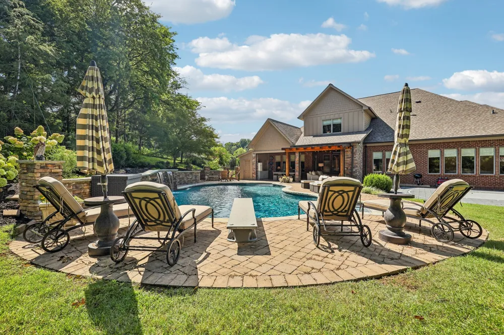 429 Buffalo Run Goodlettsville, TN 37072