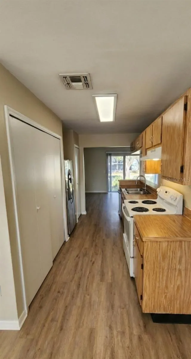 6050 SCOTCHWOOD GLEN #105 Orlando, FL 32822