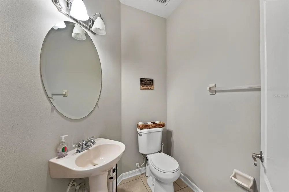 5224 58TH TERRACE E Bradenton, FL 34203