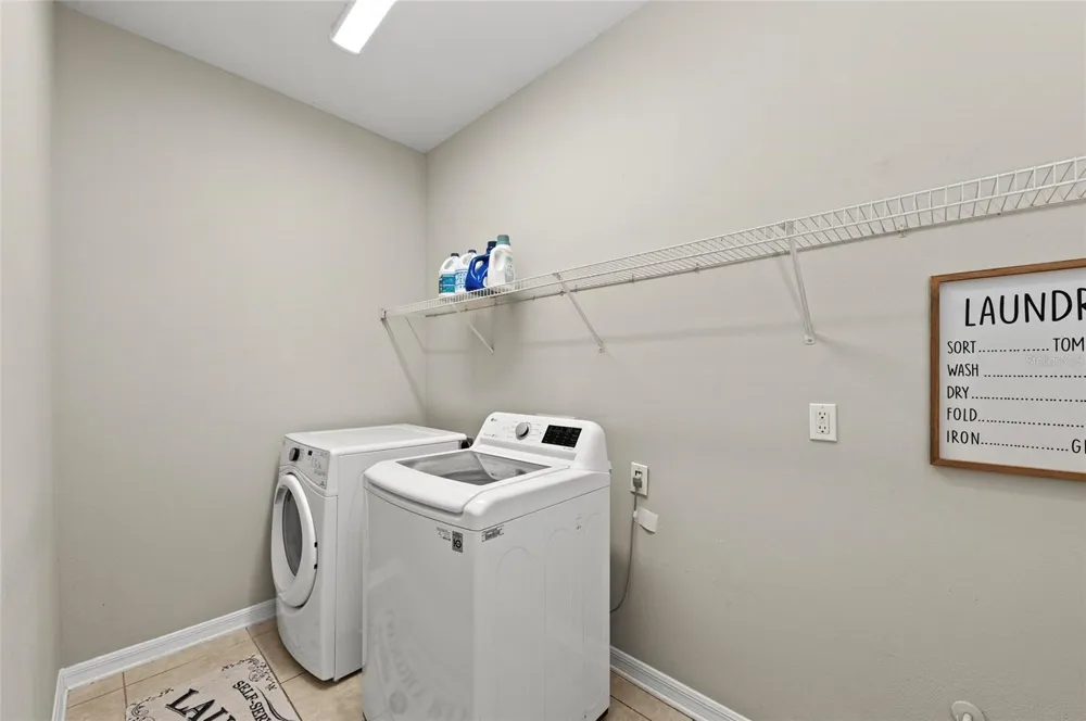 5224 58TH TERRACE E Bradenton, FL 34203