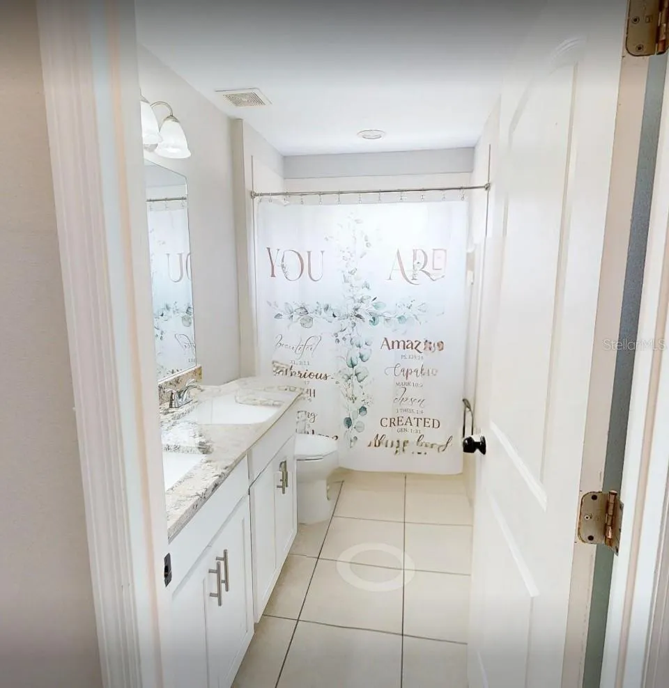 5224 58TH TERRACE E Bradenton, FL 34203