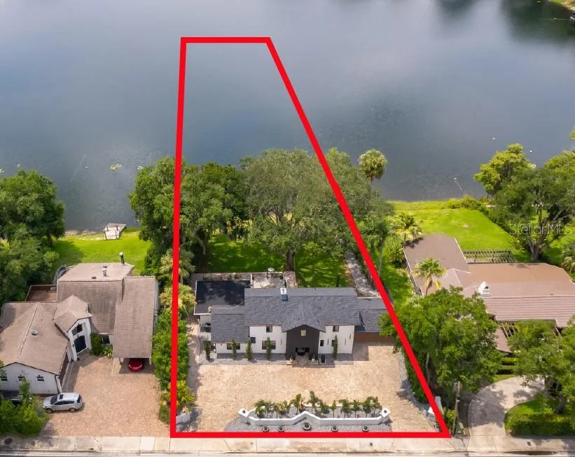 1420 ALOMA AVENUE Winter Park, FL 32789