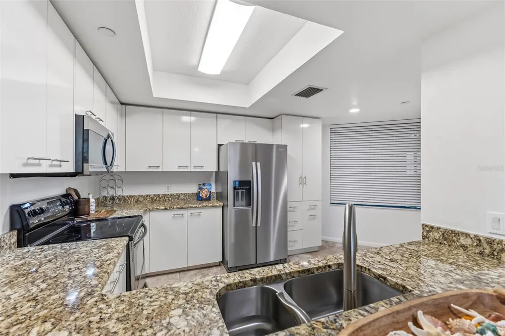 1540 GULF BOULEVARD #1004 Clearwater Beach, FL 33767
