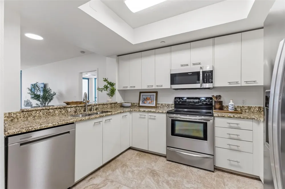 1540 GULF BOULEVARD #1004 Clearwater Beach, FL 33767