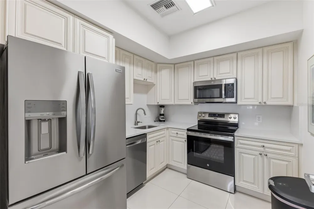 1540 GULF BOULEVARD #1004 Clearwater Beach, FL 33767
