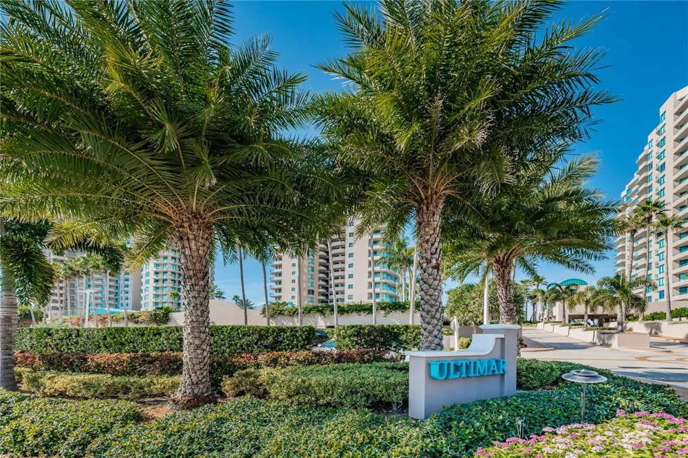 1540 GULF BOULEVARD #1004 Clearwater Beach, FL 33767