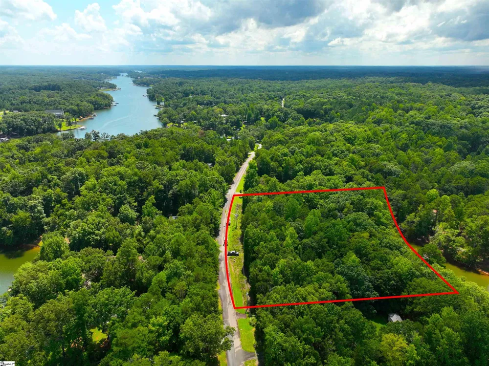 89 Lake Forest Drive Iva, SC 29655