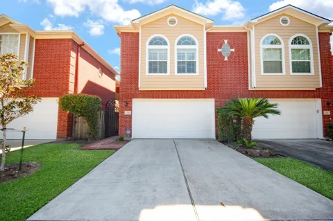 718 Roy Street