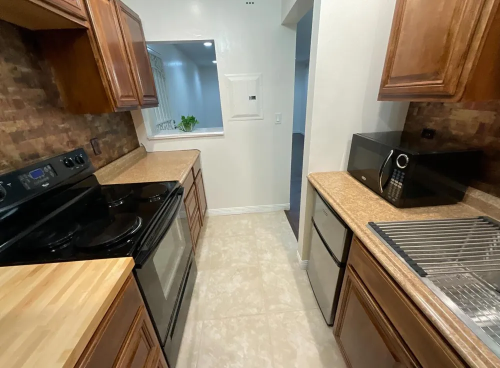 2820 NW 55th Avenue NW #2D Lauderhill, FL 33313