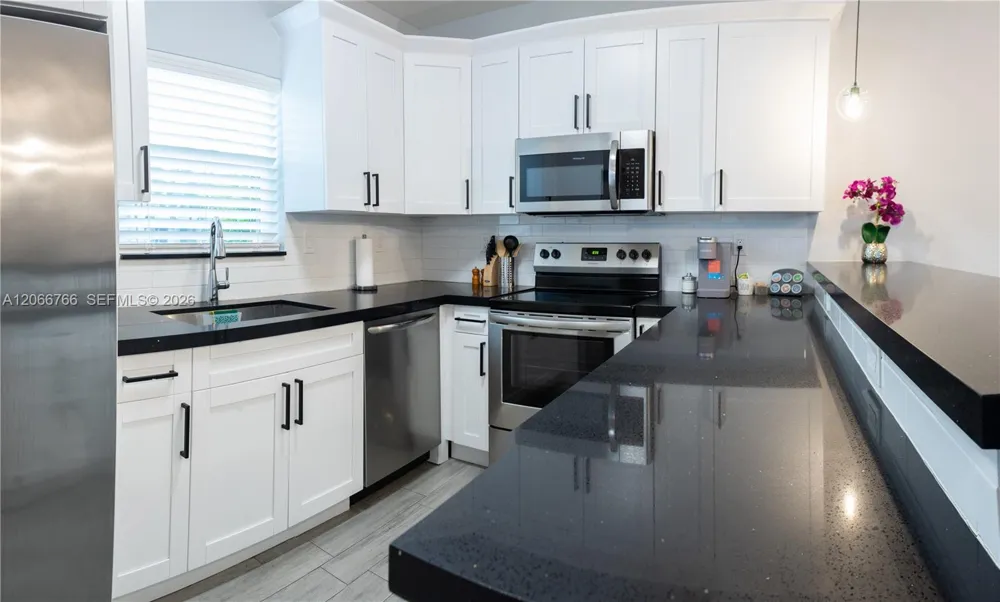 837 NW 14th Way Fort Lauderdale, FL 33311