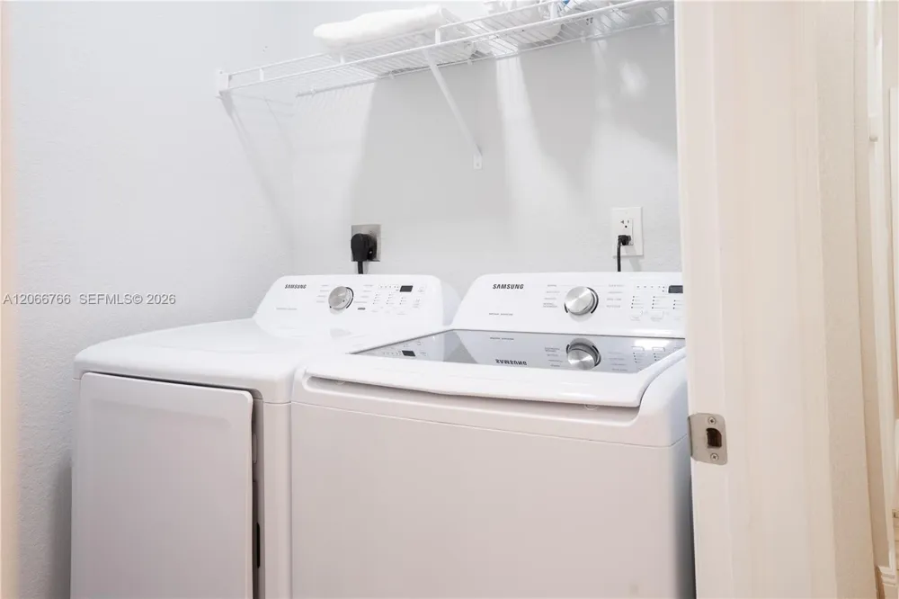 837 NW 14th Way Fort Lauderdale, FL 33311